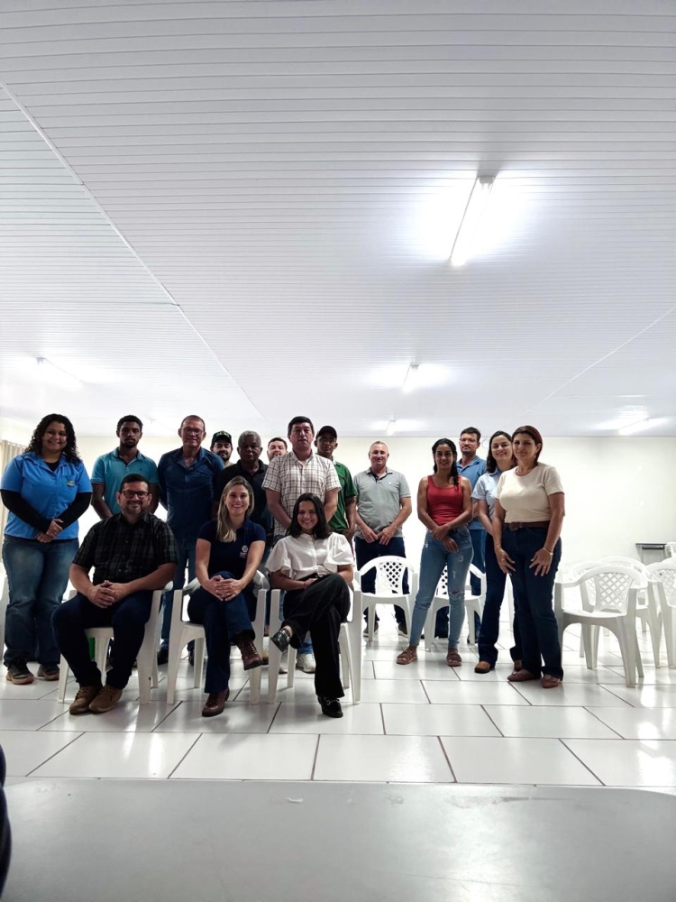 Palestra orienta produtores sobre regulariza&ccedil;&atilde;o e comercializa&ccedil;&atilde;o de produtos em Pontes e Lacerda