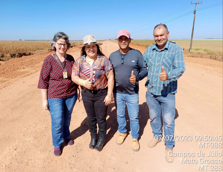 PRESIDENTE MARIA LUCIA DE OLIVEIRA PORTO (PREFEITA DE CONQUISTA D&#039;OESTE) JUNTAMENTE COM EQUIPE DE GESTÃO VISITA A MT 388 EM CAMPOS DE JÚLIO.